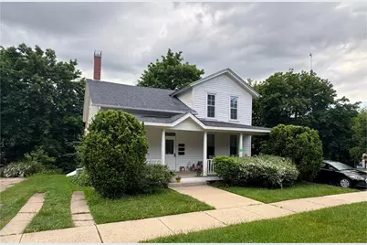 201 N First Street, Geneva, IL 60134 - Photo 1