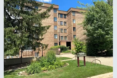 430 Walnut Avenue #2201, Lisle, IL 60532 - Photo 1