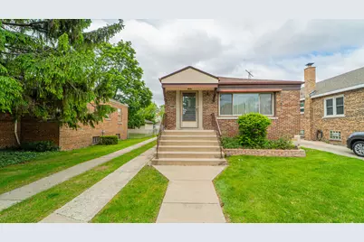 13122 S Escanaba Avenue, Chicago, IL 60633 - Photo 1