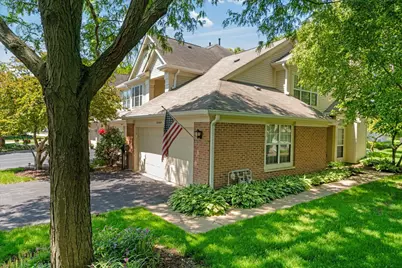 30W014 Willow Lane #1, Warrenville, IL 60555 - Photo 1