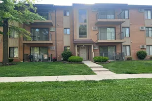 10940 S Worth Ave, Worth, IL 60482 - Photo 1