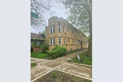 2500 W Coyle Avenue, Chicago, IL 60645 - Photo 1