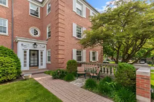 1412 Hinman Ave, Evanston, IL 60201 - Photo 1