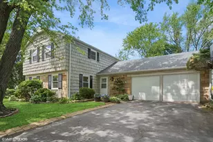 1130 Bernard Dr, Buffalo Grove, IL 60089 - Photo 1