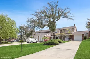 1168 Hertford Ct, Wheaton, IL 60189 - Photo 1