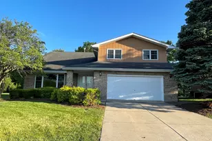 13153 W Pin Oak Dr, Homer Glen, IL 60491 - Photo 1