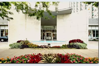 3600 N Lake Shore Drive #2212, Chicago, IL 60613 - Photo 1
