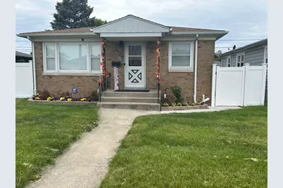 746 May Street, Calumet City, IL 60409 - Photo 1