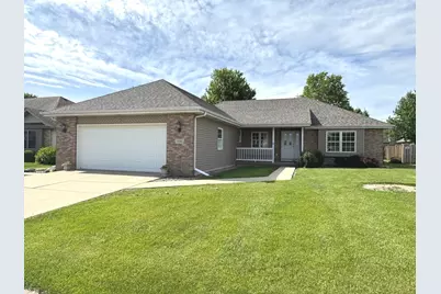 350 Centerpoint Drive N, Bourbonnais, IL 60914 - Photo 1