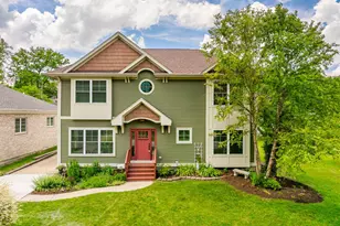 122 S Grant St, Westmont, IL 60559 - Photo 1