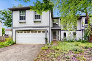 1719 Westbridge Ct, Hoffman Estates, IL 60194 - Photo 1