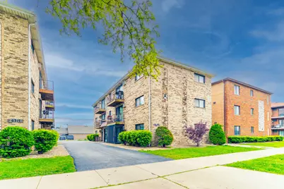 6319 W 64th Place #1N, Chicago, IL 60638 - Photo 1