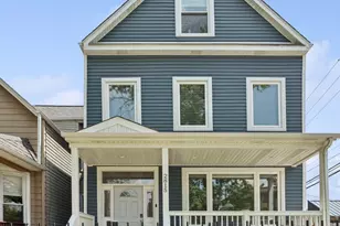 2815 N Richmond St, Chicago, IL 60618 - Photo 1