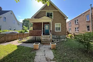 1711 S 4th St, Rockford, IL 61104 - Photo 1