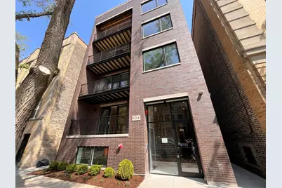 904 W Dakin Street #301, Chicago, IL 60613 - Photo 1
