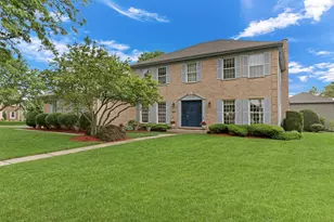 801 Fieldale Ln, Grayslake, IL 60030 - Photo 1