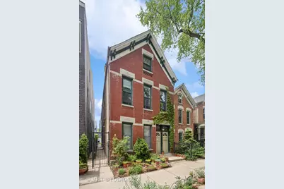 862 N Hermitage Avenue, Chicago, IL 60622 - Photo 1