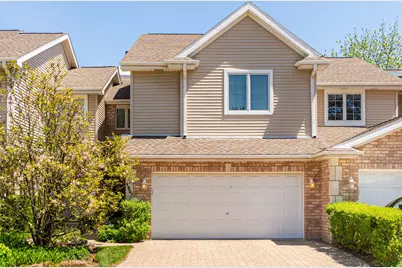 1607 Park Ridge Point, Park Ridge, IL 60068 - Photo 1