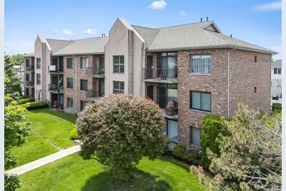 11036 Jodan Drive #3D, Oak Lawn, IL 60453 - Photo 1