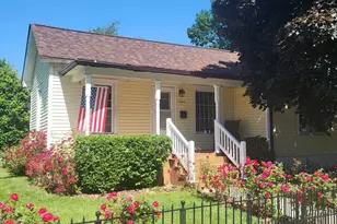 1006 N Park St, Streator, IL 61364 - Photo 1