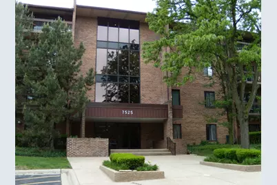 7525 Nantucket Drive #109, Darien, IL 60561 - Photo 1