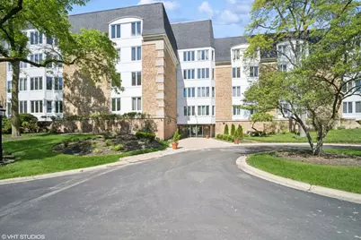 150 Lake Boulevard #138, Buffalo Grove, IL 60089 - Photo 1