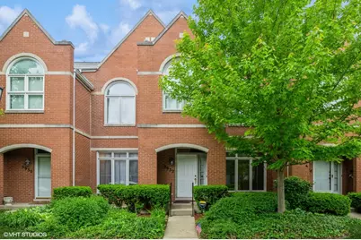 5932 N Sauganash Lane, Chicago, IL 60646 - Photo 1