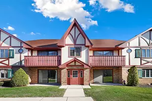 11545 Autobahn Dr E, Palos Park, IL 60464 - Photo 1