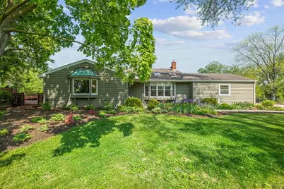 2248 Heathercliff Drive, Libertyville, IL 60048 - Photo 1