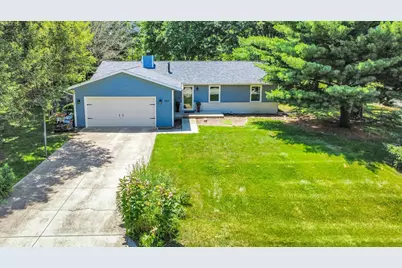 907 S Trailside Drive, Mahomet, IL 61853 - Photo 1