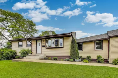 1086 E Thacker Street, Des Plaines, IL 60016 - Photo 1