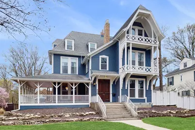 520 N Oak  Park Avenue, Oak Park, IL 60302 - Photo 1