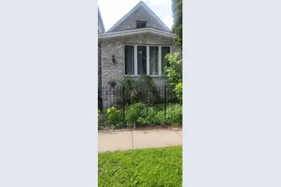 541 W 44th Place, Chicago, IL 60609 - Photo 1