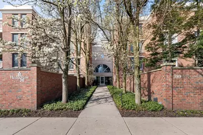 380 Green Bay Road #4D, Winnetka, IL 60093 - Photo 1