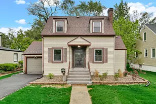 18047 Burnham Ave, Lansing, IL 60438 - Photo 1