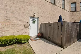 3713 Grand Blvd, Brookfield, IL 60513 - Photo 1