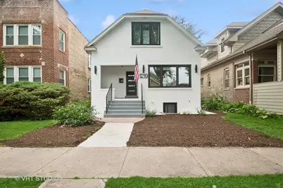 1219 Dewey Avenue, Evanston, IL 60202 - Photo 1