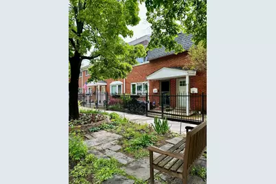 1609 W Sunnyside Avenue, Chicago, IL 60640 - Photo 1