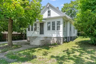 1025 Woodruff Rd, Joliet, IL 60432 - Photo 1