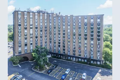 1 Renaissance Place #805, Palatine, IL 60067 - Photo 1