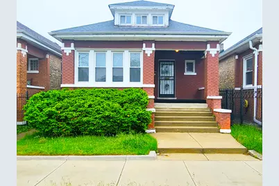 6334 S Fairfield Avenue, Chicago, IL 60629 - Photo 1