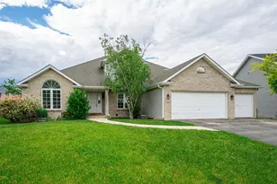 1924 Prestwold Pl, Machesney Park, IL 61115 - Photo 1