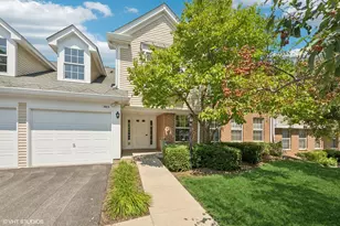 814 Butternut Ln, Mount Prospect, IL 60056 - Photo 1