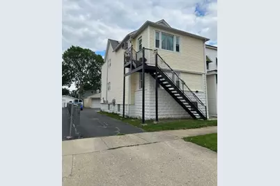 115 N 22nd Avenue, Melrose Park, IL 60160 - Photo 1