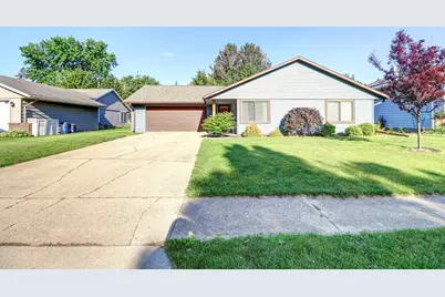 2211 12th Avenue, Sterling, IL 61081 - Photo 1