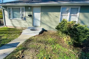 1184 E Merchant St, Kankakee, IL 60901 - Photo 1