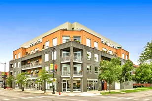 3201 W Leland Ave, Chicago, IL 60625 - Photo 1