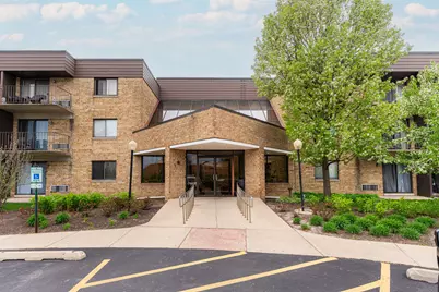 5550 Astor Lane #123, Rolling Meadows, IL 60008 - Photo 1