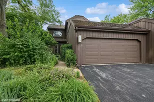 313 Woodview Rd, Lake Barrington, IL 60010 - Photo 1