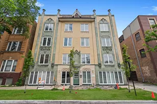 1636 W Melrose St, Chicago, IL 60657 - Photo 1